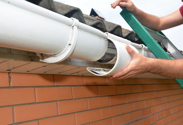 Gutter Maintenance in Mebane
