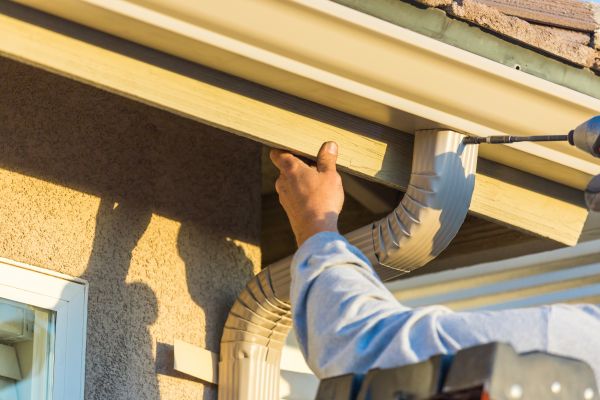 Aluminum Rain Gutter Service in Mebane